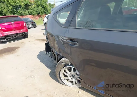 2015 Toyota Prius V Two from USA, damaged, VIN JTDZN3EUXFJ015856